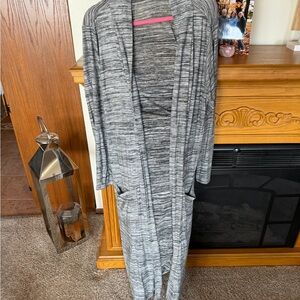 Cato Gray Women's Cardigan Sweater